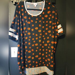 Lularoe 'Irma' Hi-Low T-Shirt Size 2Xl